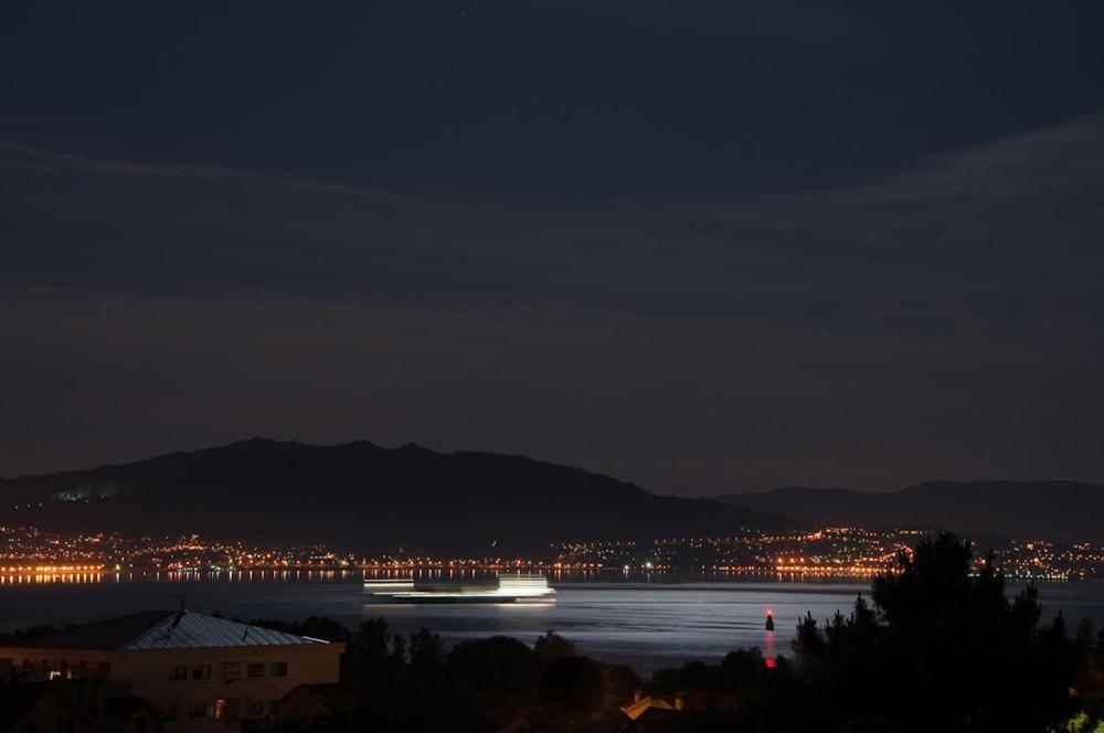 Appartamento Casa Apartamento Con Vistas Al Mar Cangas do Morrazo Esterno foto